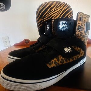 Vlado cheetah print